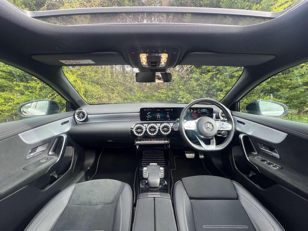 2022 Mercedes-Benz A250 AMG Line Edition (Premium Plus)