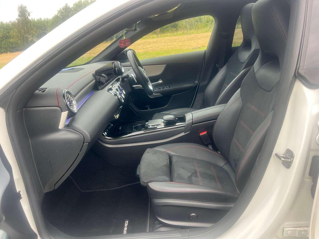 2023 Mercedes-Benz CLA 220d AMG Line Night Edition (Premium Plus)