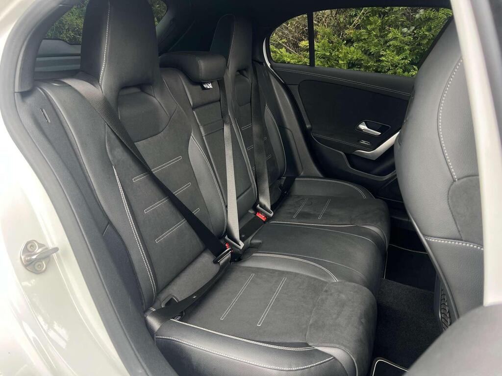 2022 Mercedes-Benz A250 AMG Line Edition (Premium Plus)