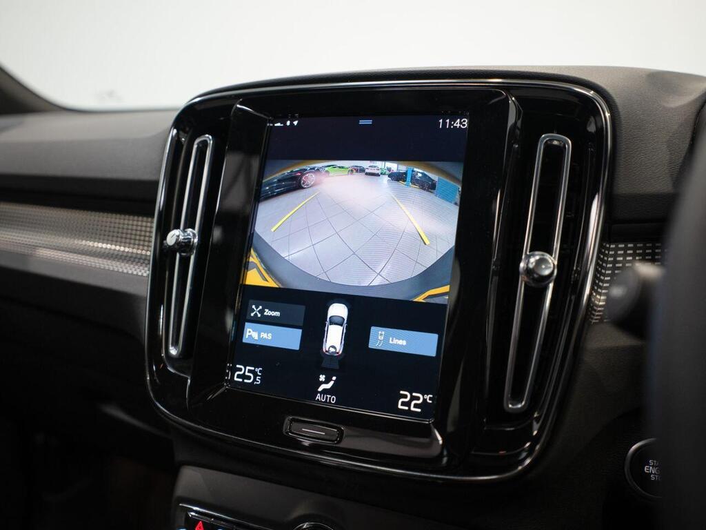 2022 Volvo XC40 1.5 T3 R-Design Auto