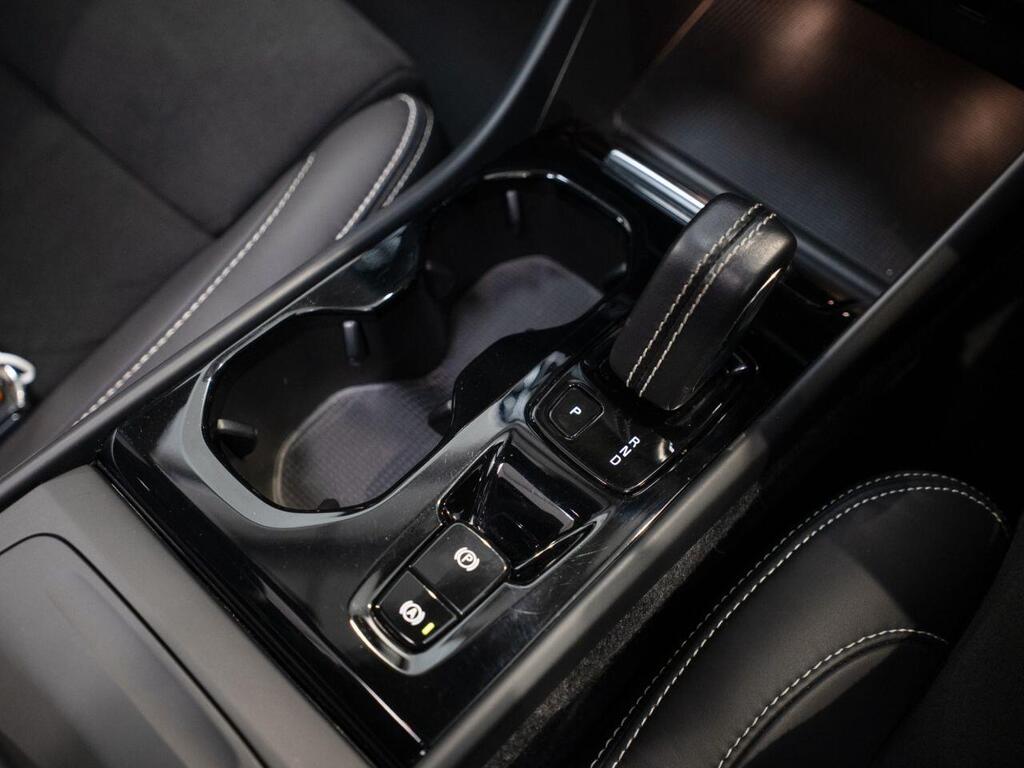 2022 Volvo XC40 1.5 T3 R-Design Auto