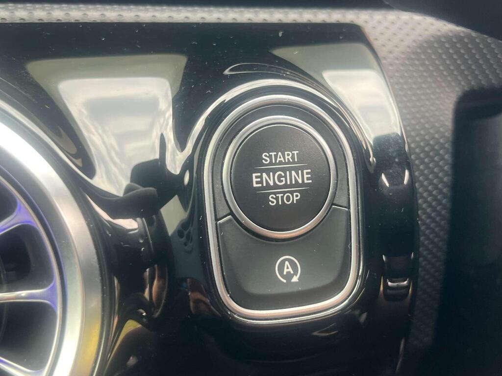 2023 Mercedes-Benz CLA 220d AMG Line Night Edition (Premium Plus)