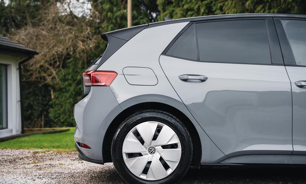 2022 Volkswagen ID.3 Pro Performance 58kWh Family