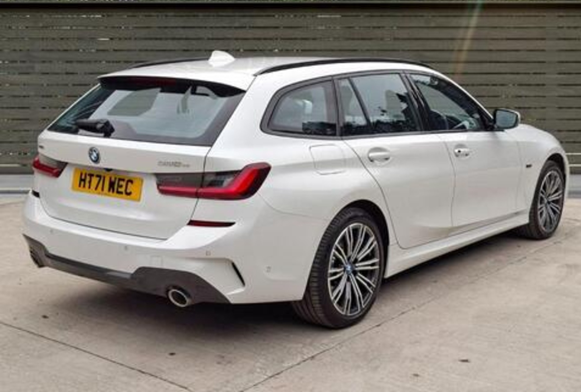 2022 BMW 3 Series 2.0 330e M Sport Touring Auto xDrive
