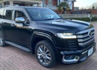 2025 Toyota Land Cruiser 300 ZX