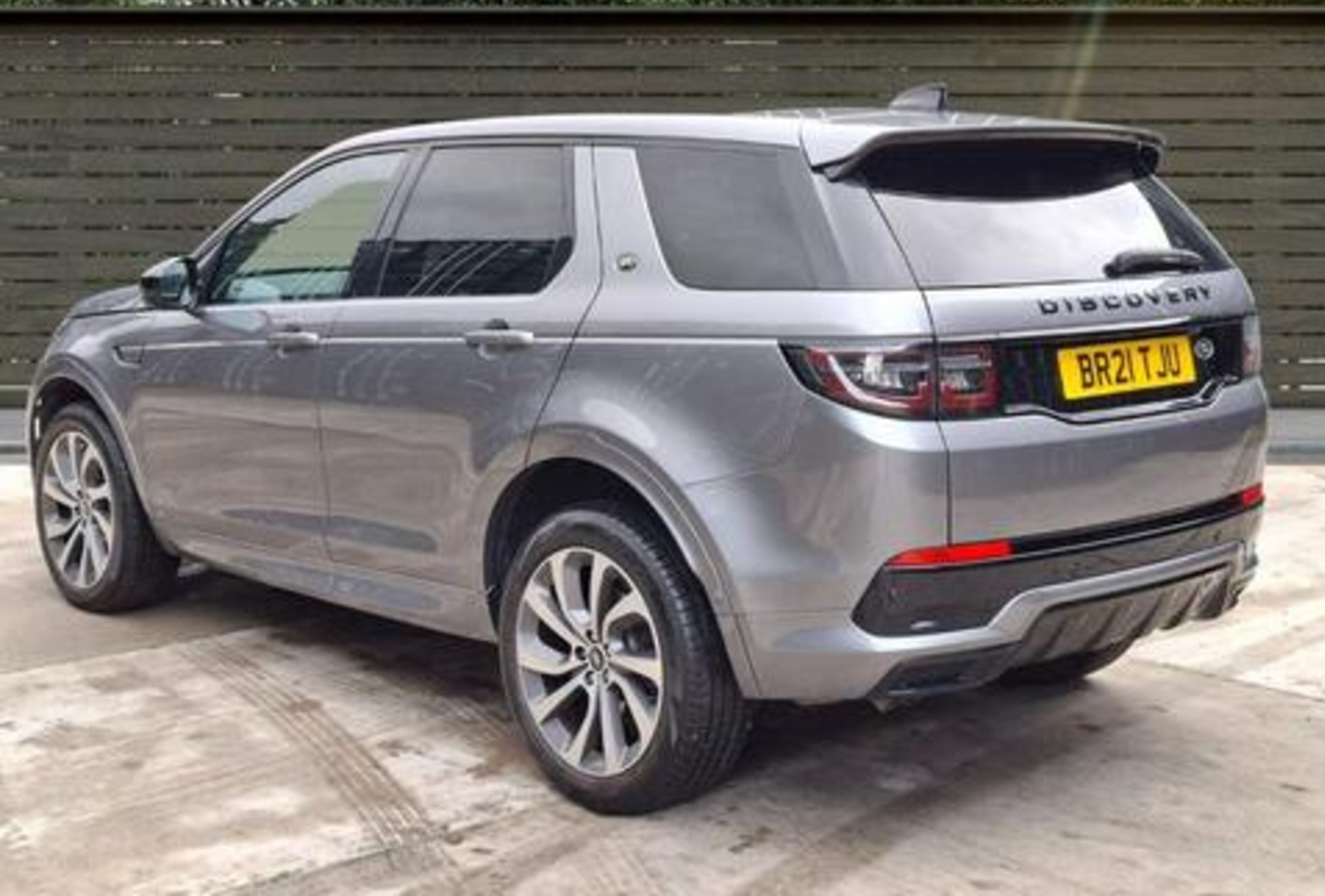 2021 Land Rover Discovery Sport 2.0 D200 MHEV R-Dynamic SE Auto
