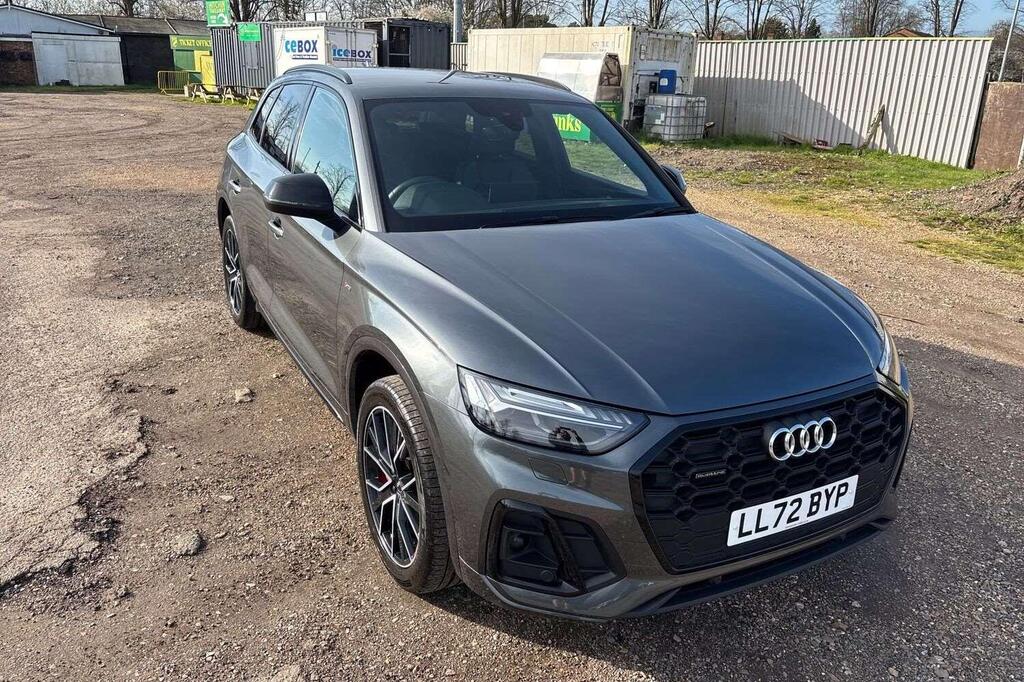 2022 Audi Q5 2.0 TDI 40 Edition 1 S Tronic quattro