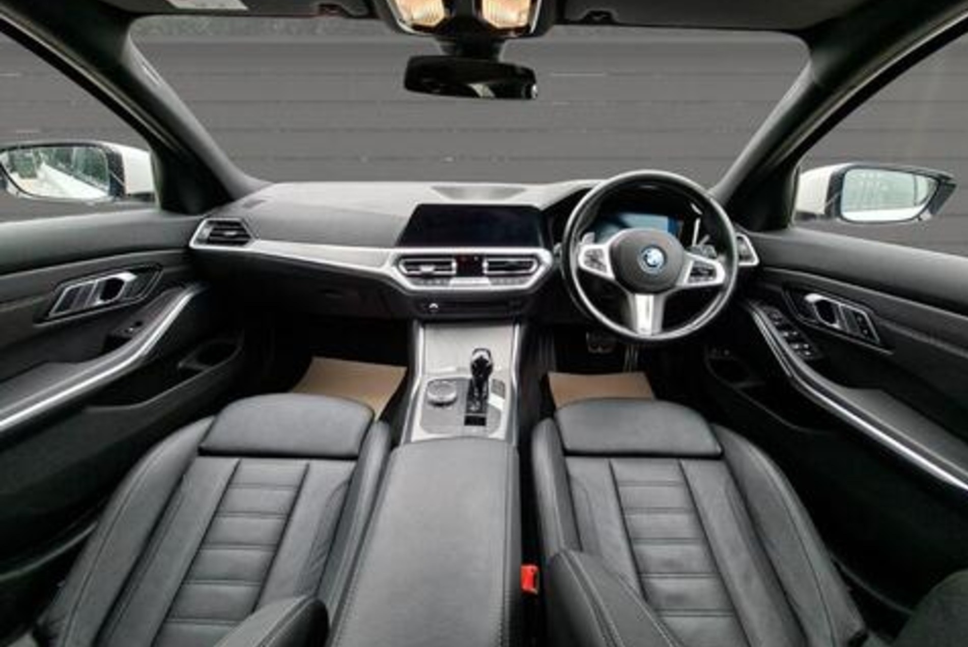 2022 BMW 3 Series 2.0 330e M Sport Touring Auto xDrive