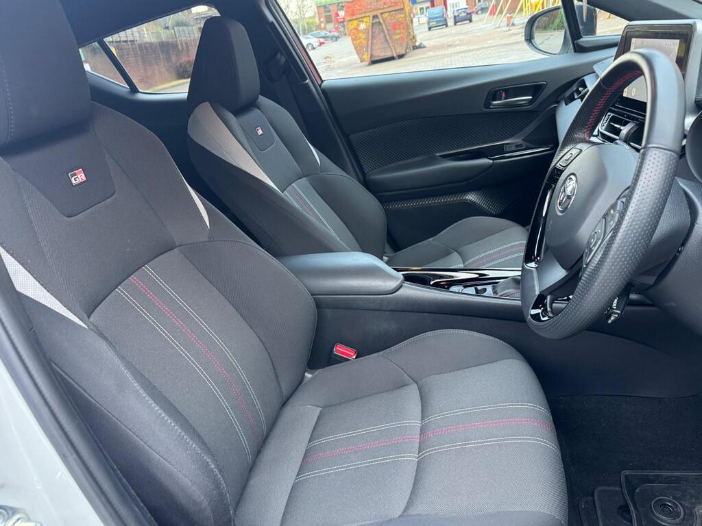 2023 Toyota C-HR 1.8 VVT-h GR SPORT CVT Euro 6 (s/s) 5dr