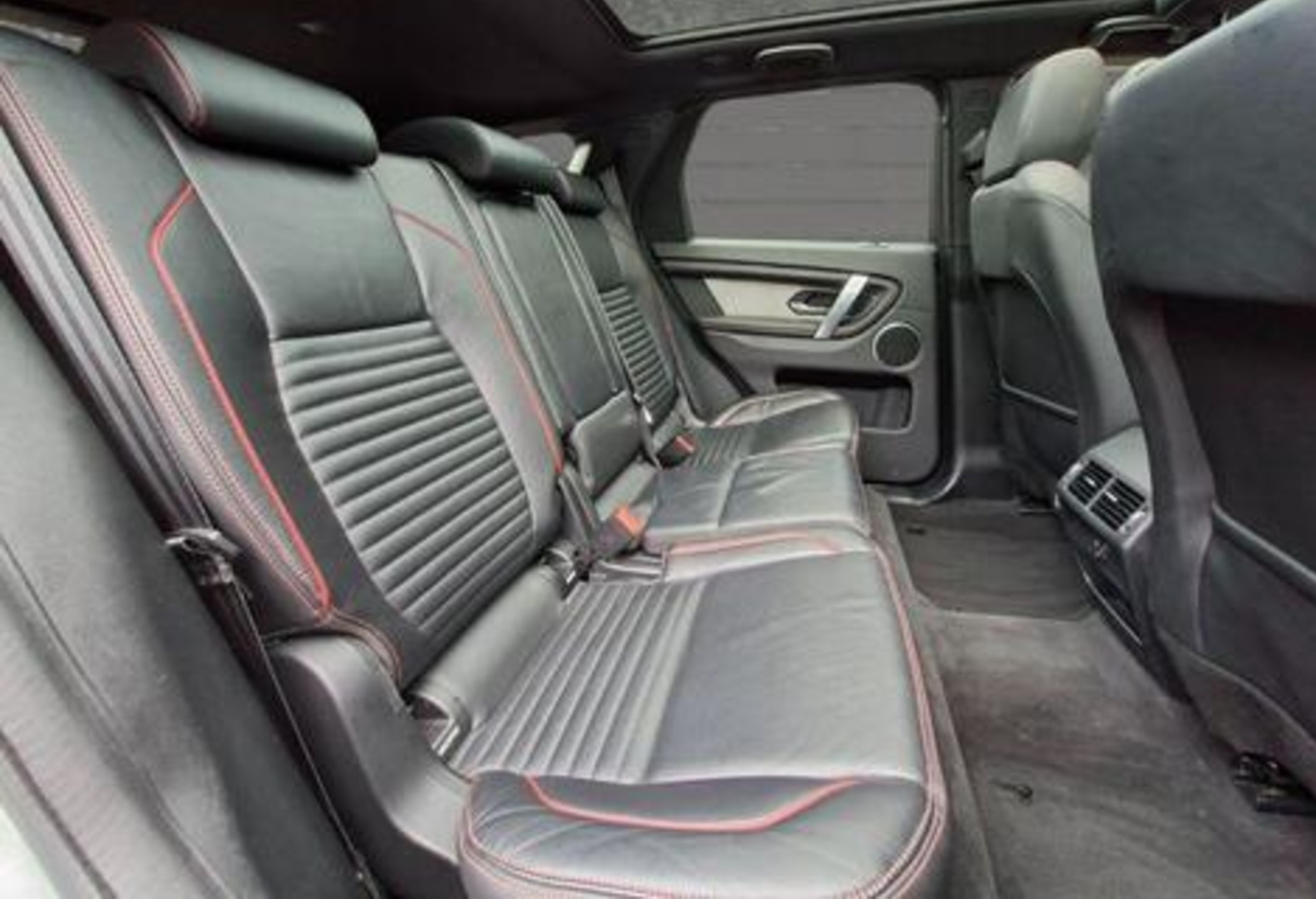 2021 Land Rover Discovery Sport 2.0 D200 MHEV R-Dynamic SE Auto