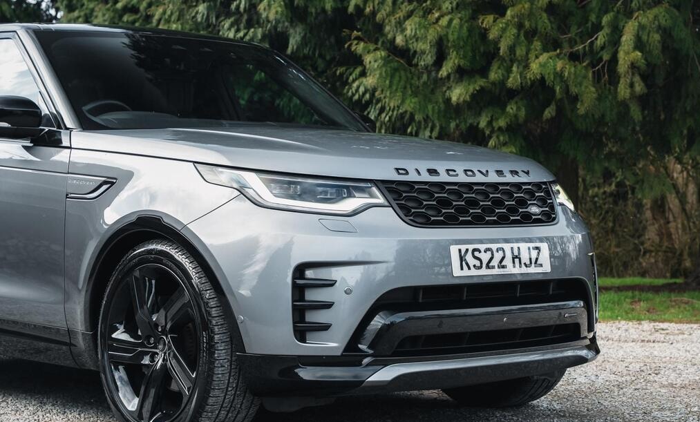 2022 Land Rover Discovery 3.0 D300 MHEV R-Dynamic HSE Auto 4WD Euro 6 (s/s) 5dr
