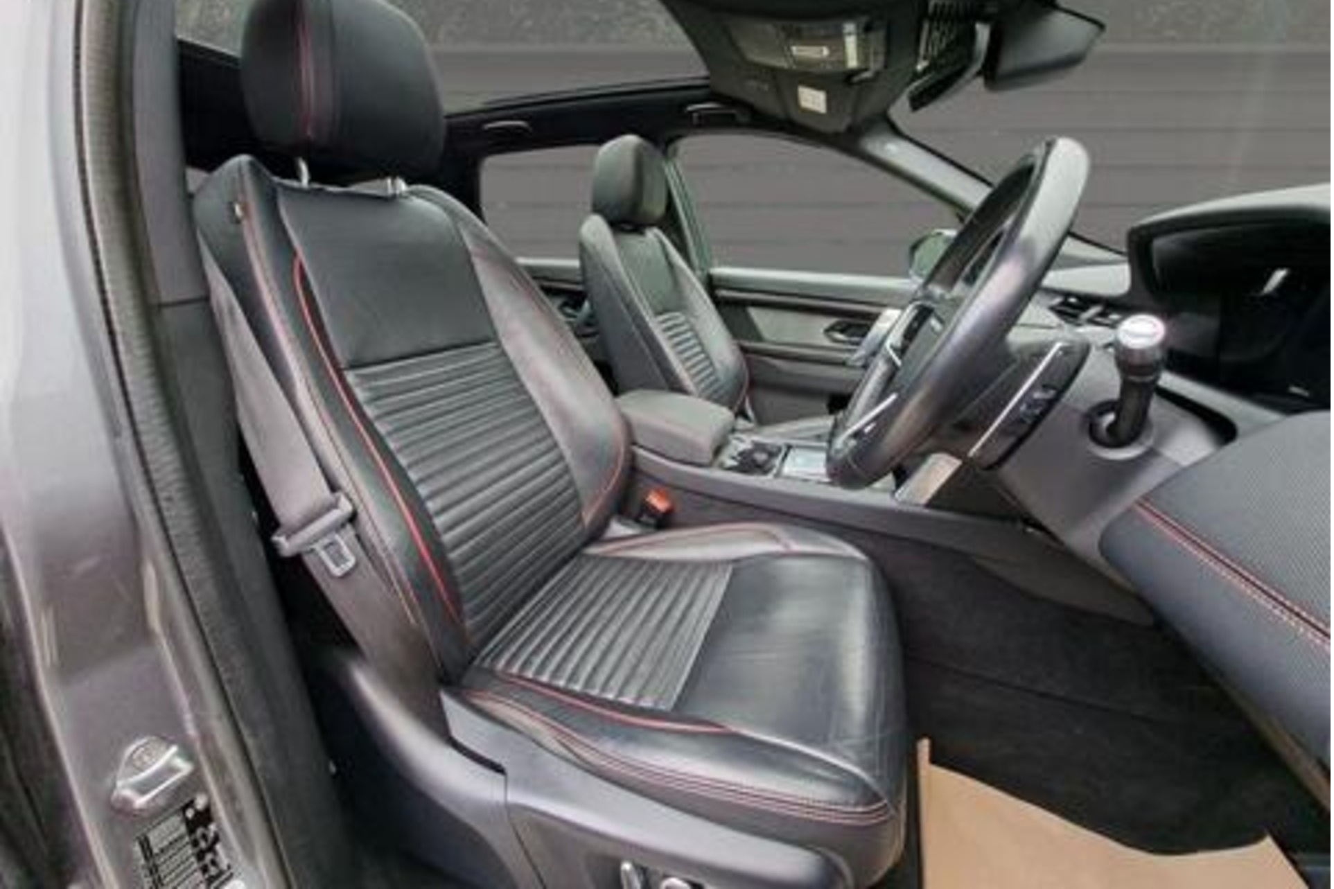 2021 Land Rover Discovery Sport 2.0 D200 MHEV R-Dynamic SE Auto