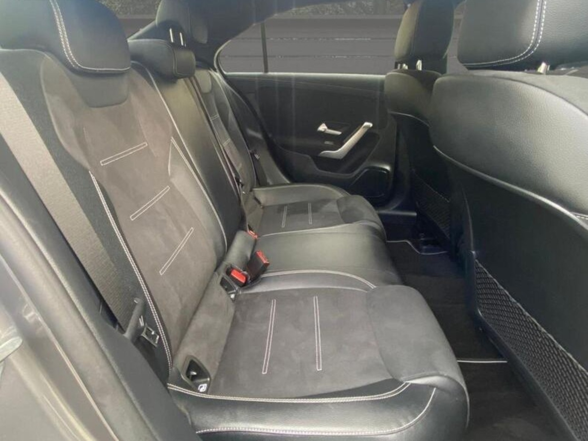 2022 Mercedes-Benz A Class 1.3 A250e 15.6kWh AMG Line Edition