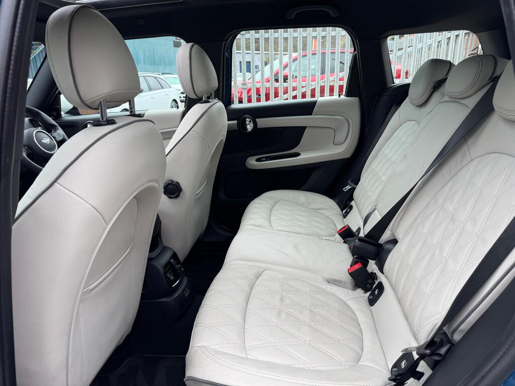 2023 MINI Countryman 1.5 10kWh Cooper SE Exclusive Auto ALL4 Euro 6 (s/s) 5dr