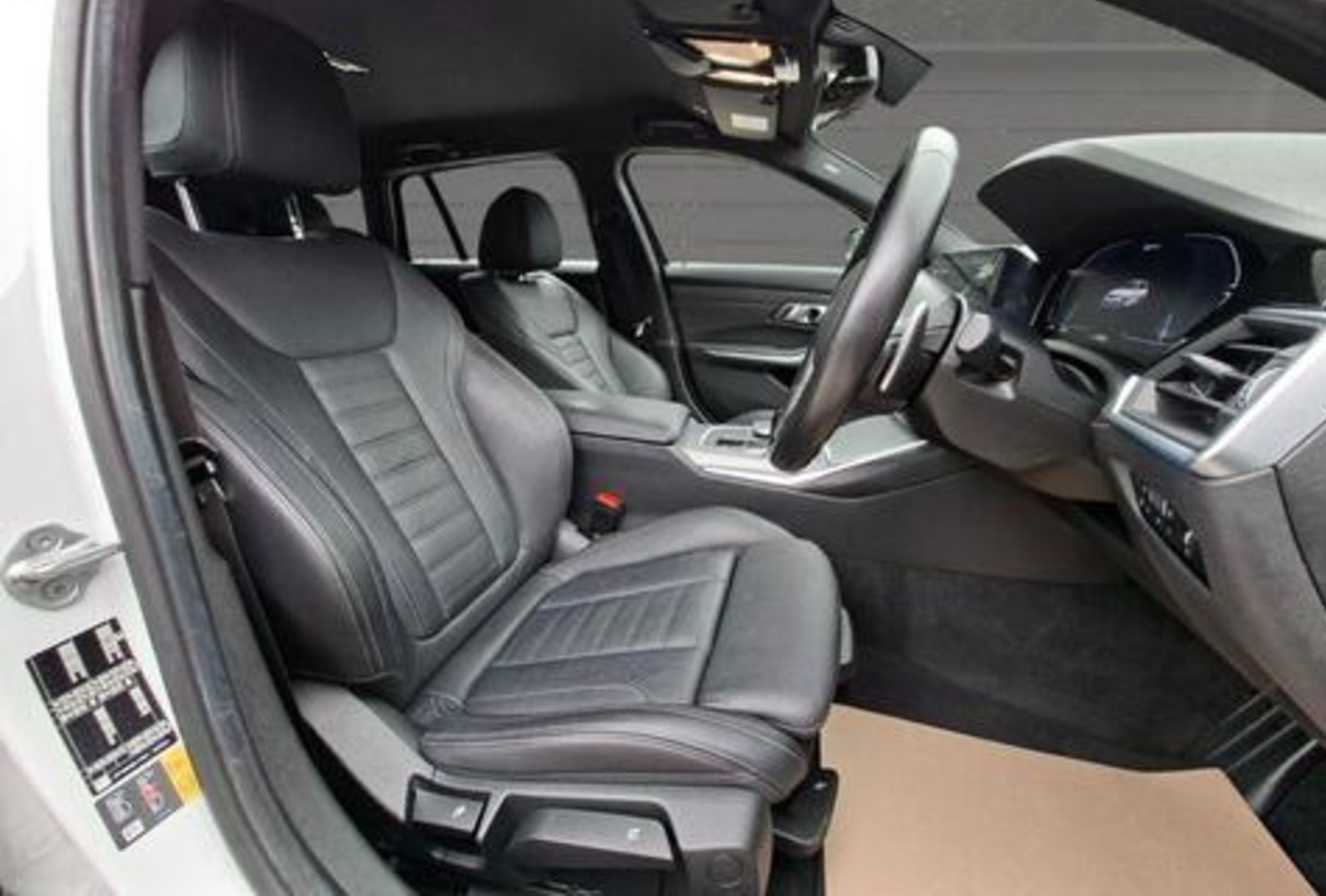 2022 BMW 3 Series 2.0 330e M Sport Touring Auto xDrive