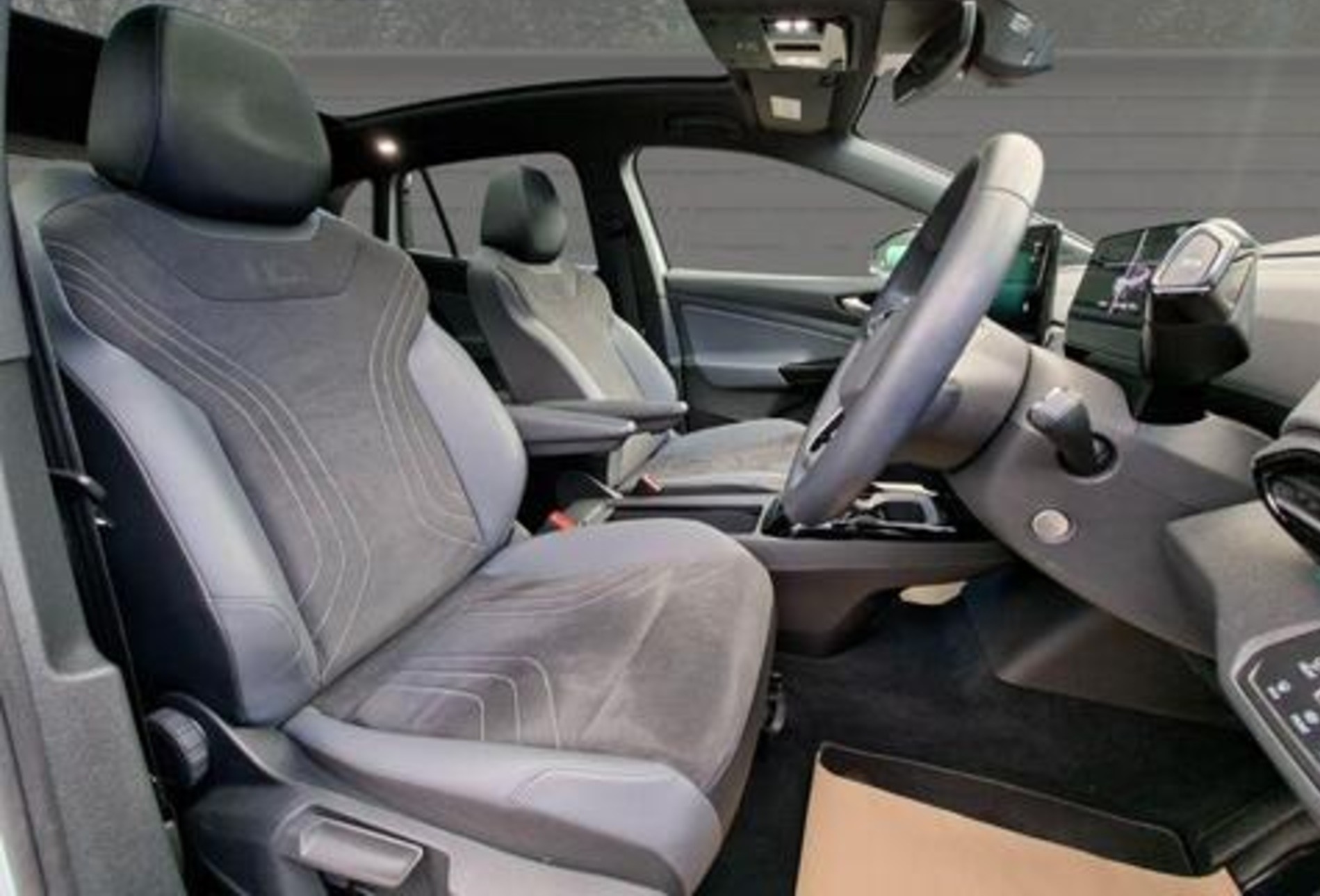 2023 Volkswagen ID.4 Pure Performance 52kWh Style Edition Auto 5dr