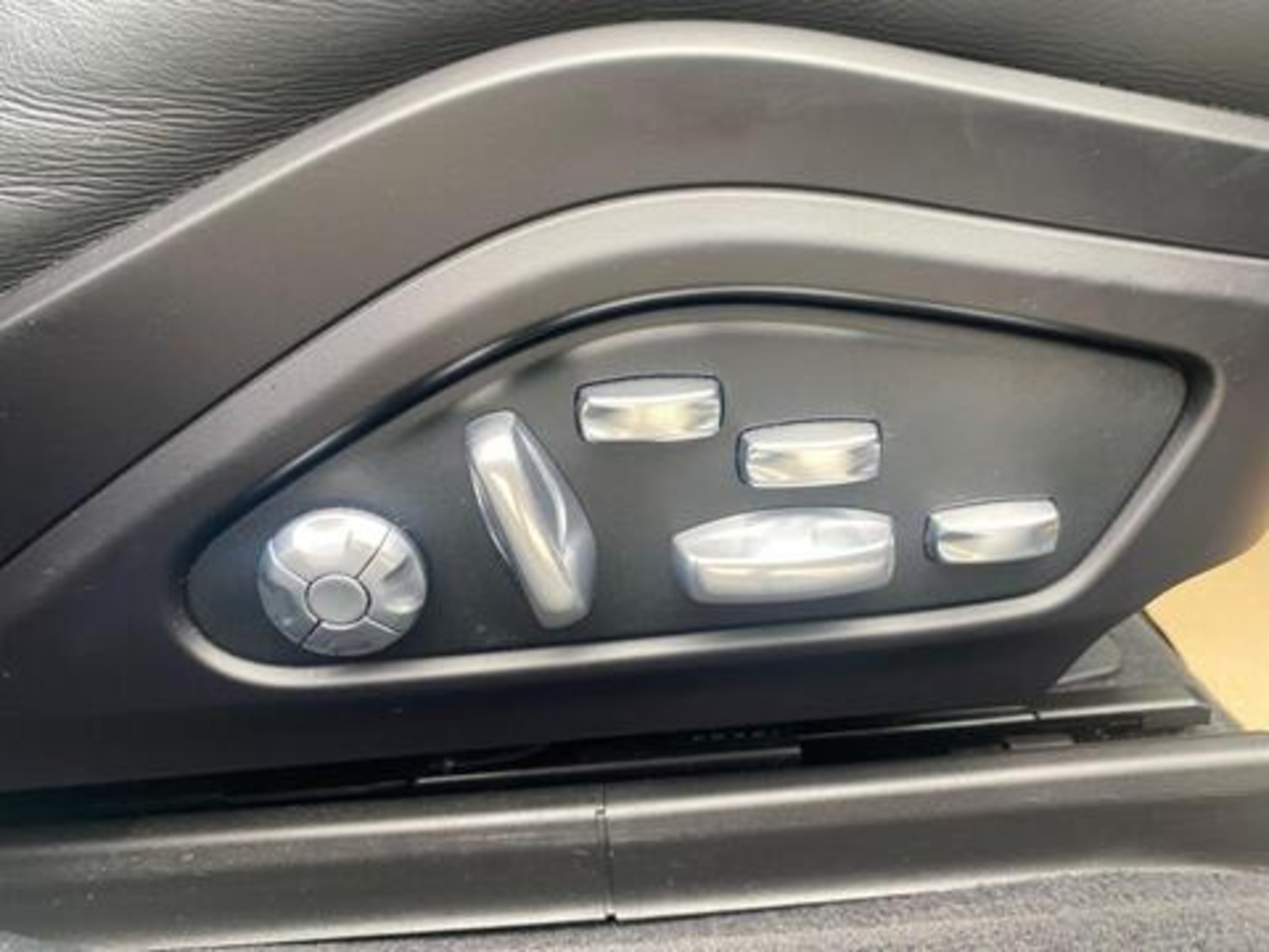 2021 Porsche Panamera 4.0 V8 E-Hybrid