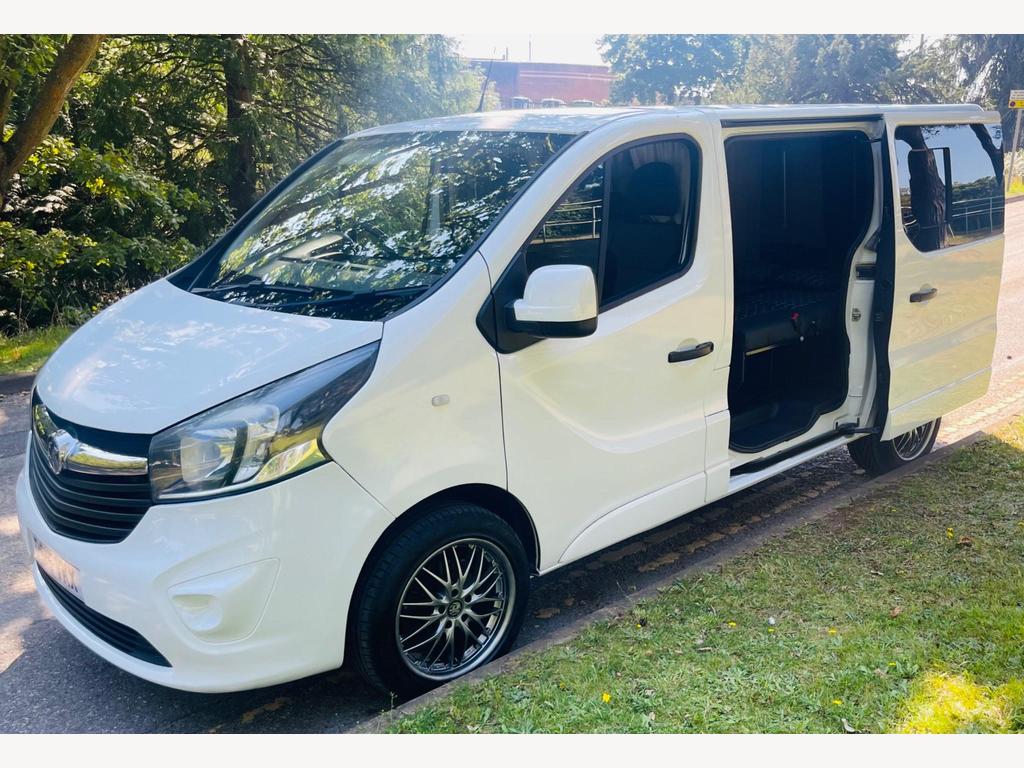 2015 VAUXHALL VIVARO Campervan Conversion 1.6 CDTi 2700 5dr L1 H1