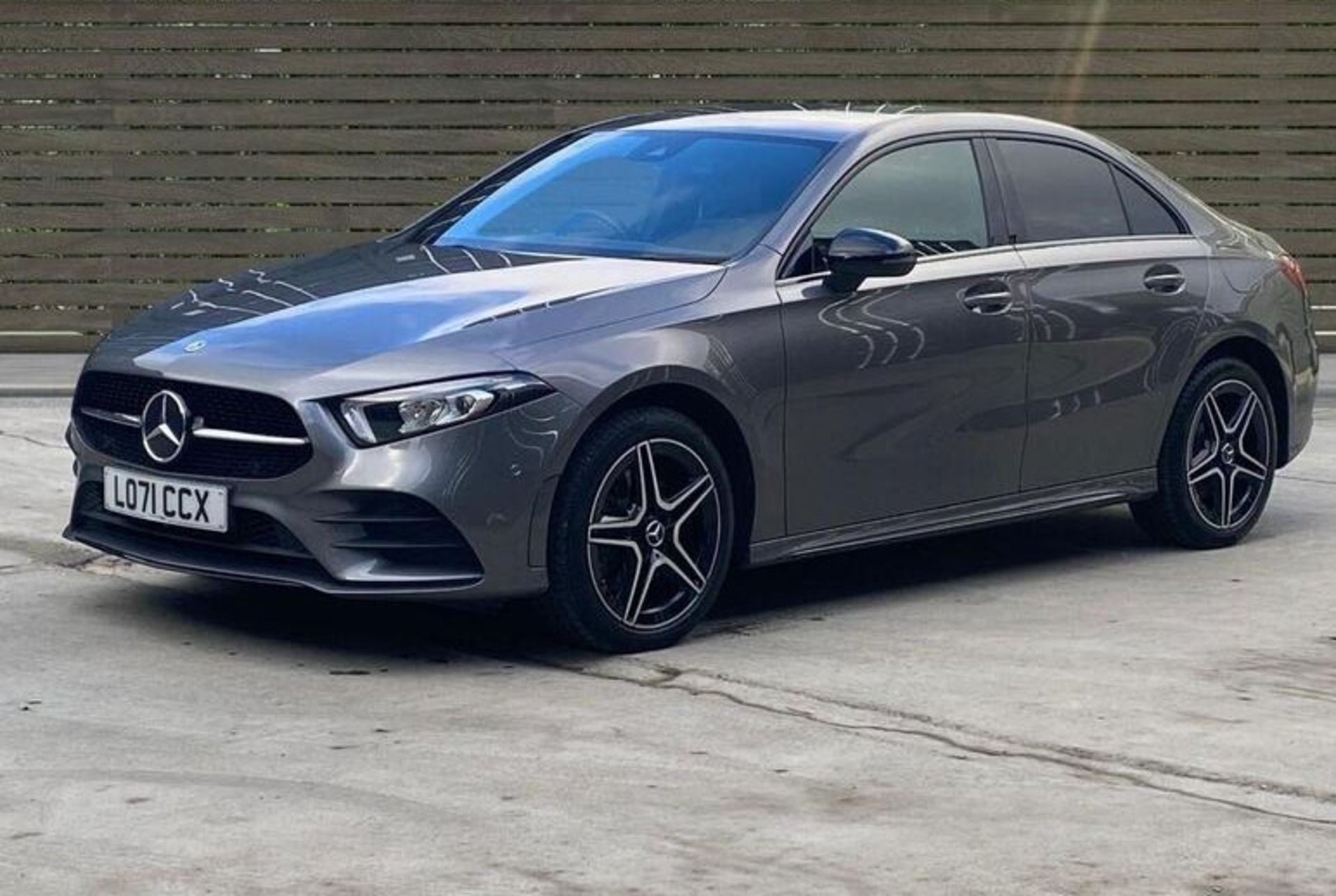 2022 Mercedes-Benz A Class 1.3 A250e 15.6kWh AMG Line Edition