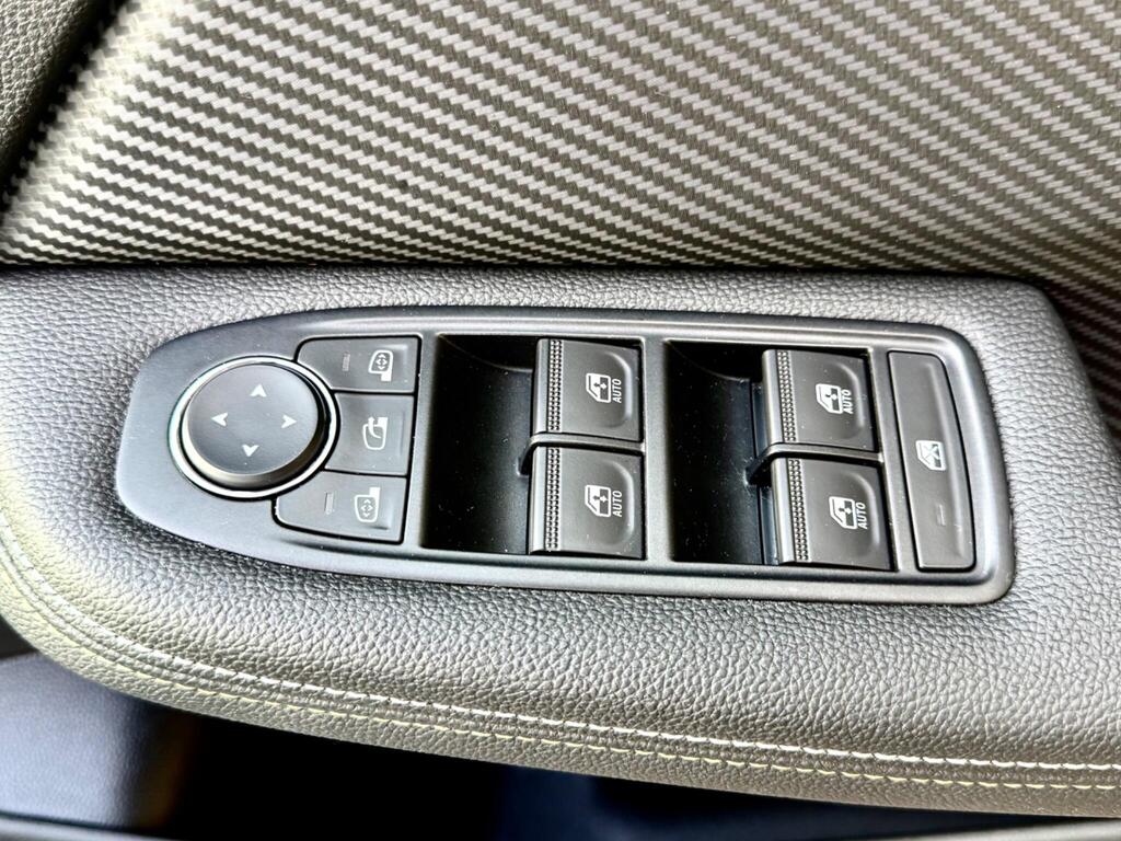 2023 Renault Clio 1.6 E-TECH E-Tech Auto Euro 6 (s/s) 5dr