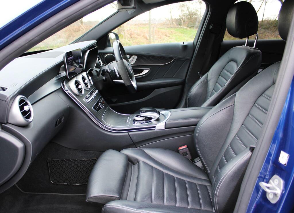 2021 Mercedes-Benz C Class 2.0 C300d AMG Line Night Edition (Premium) G-Tronic+
