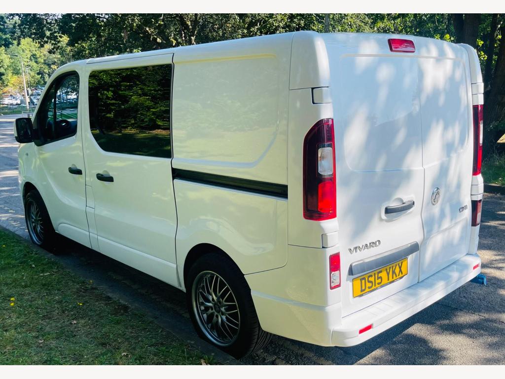 2015 VAUXHALL VIVARO Campervan Conversion 1.6 CDTi 2700 5dr L1 H1