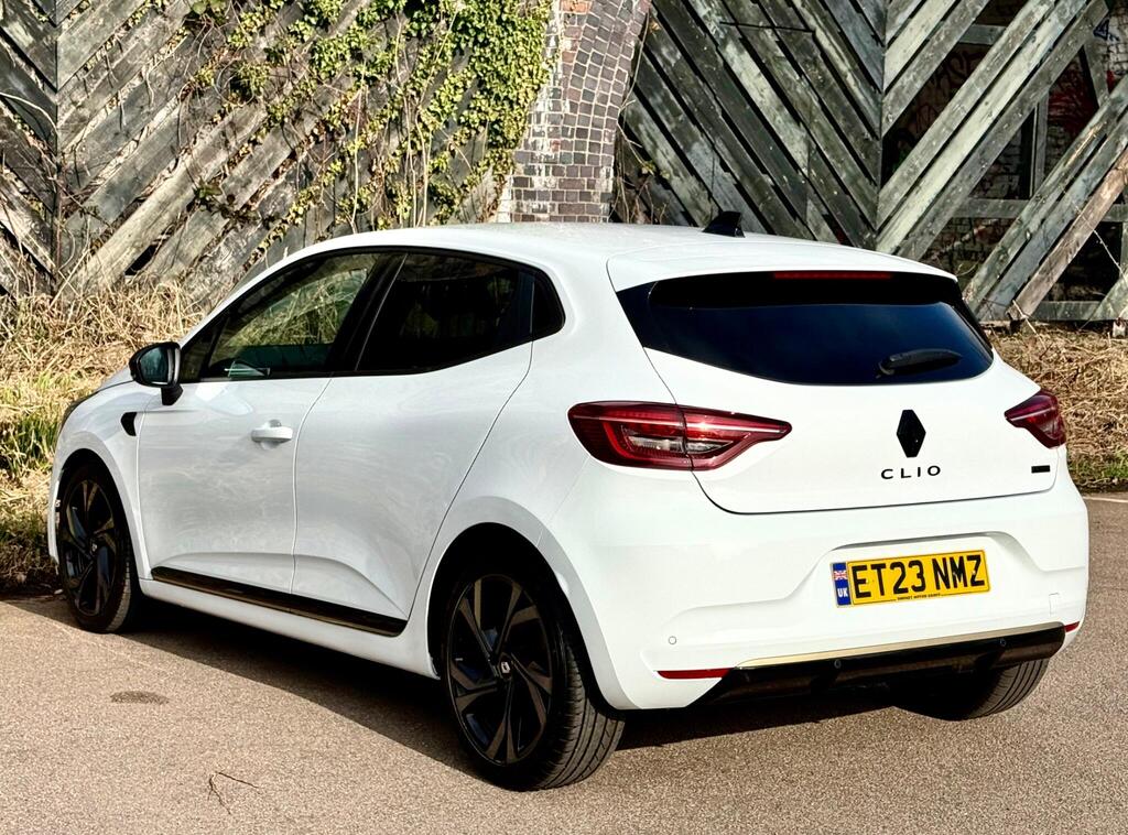 2023 Renault Clio 1.6 E-TECH E-Tech Auto Euro 6 (s/s) 5dr