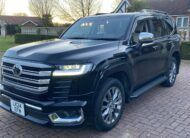 2025 Toyota Land Cruiser 300 ZX