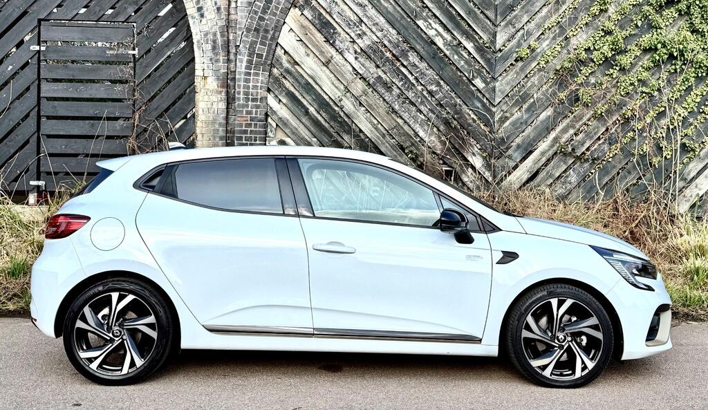 2023 Renault Clio 1.6 E-TECH E-Tech Auto Euro 6 (s/s) 5dr