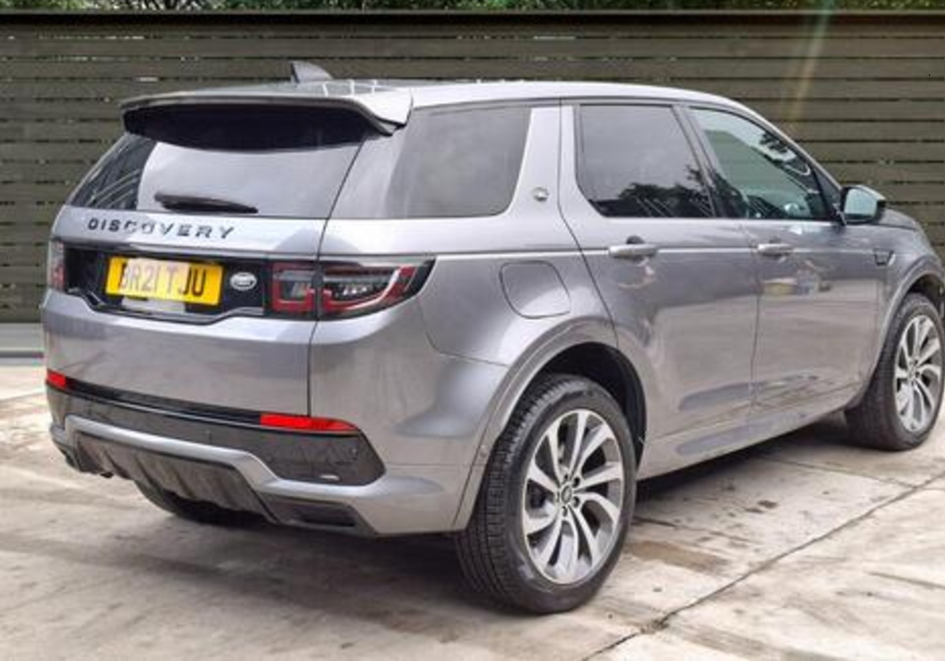 2021 Land Rover Discovery Sport 2.0 D200 MHEV R-Dynamic SE Auto